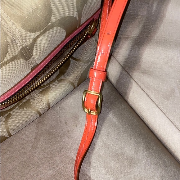 COACH Crossbody Messenger Bag - Picture 3 of 13